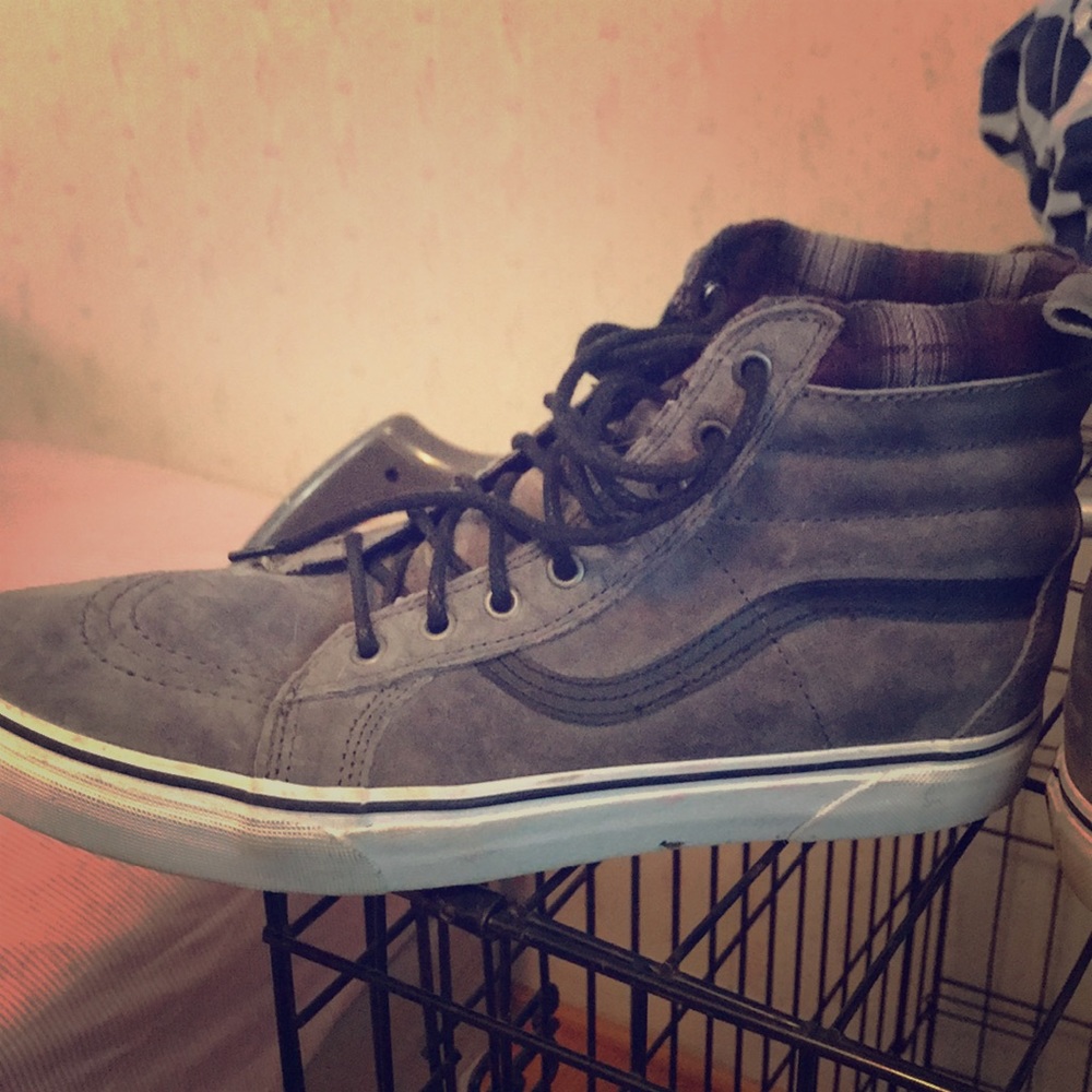 Vans hightop scotchguard sole Men’s 11.5